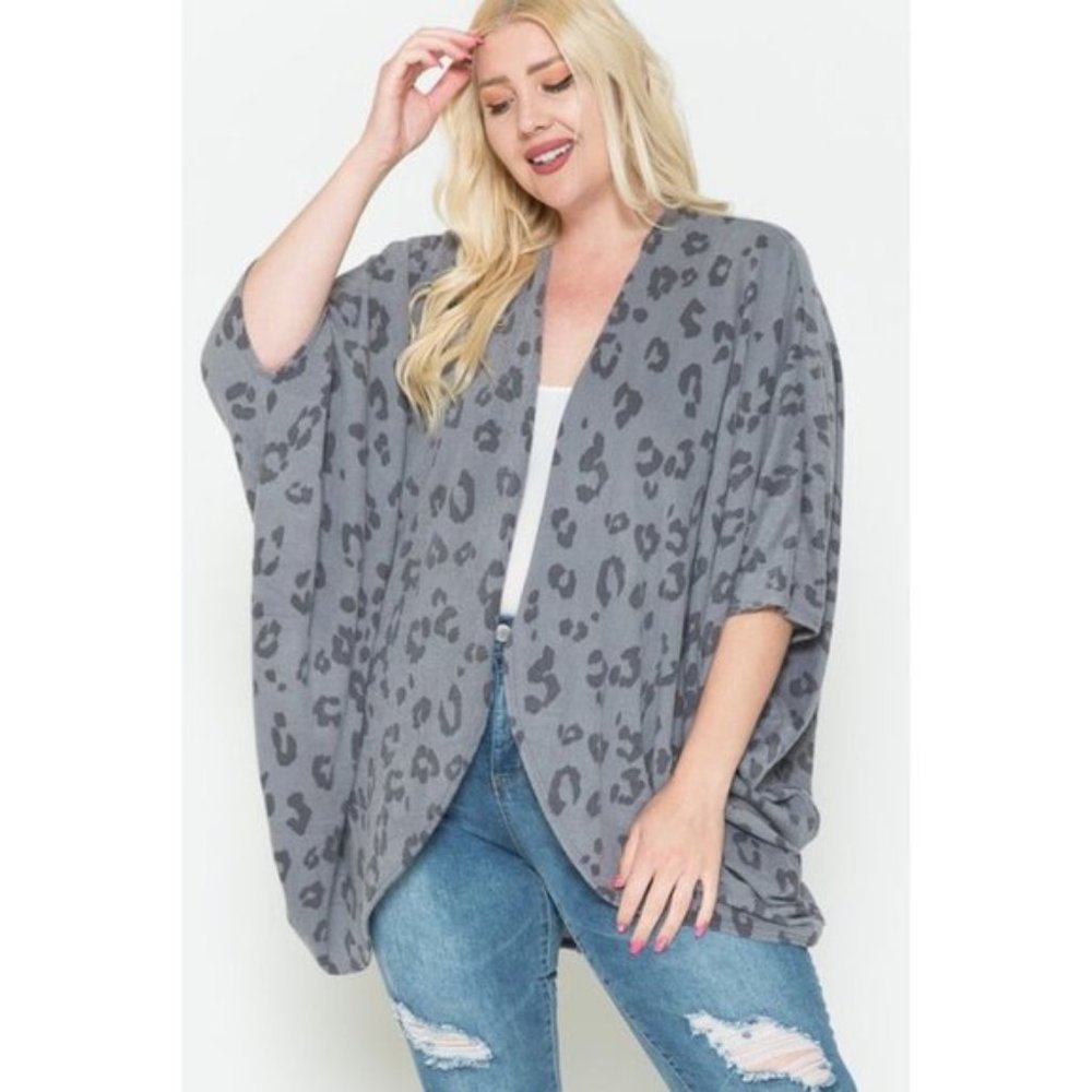 Gray Leopard Print open front Kimono Cardigan - Picture 7 of 7
